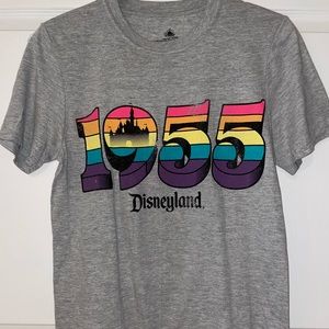 Disneyland 1955 Rainbow T Shirt Small